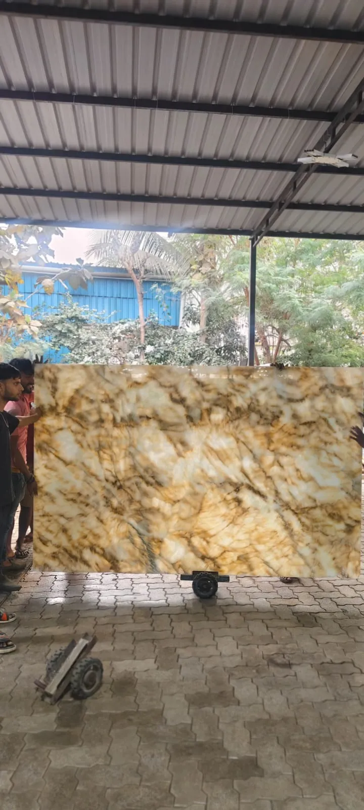 Brazilian Golden Onyx — photo 2