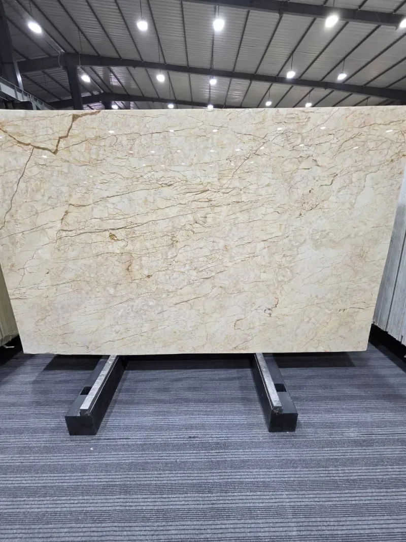 Golden Statuario Marble — photo 1