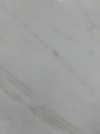 Crystal White (FM 223021)